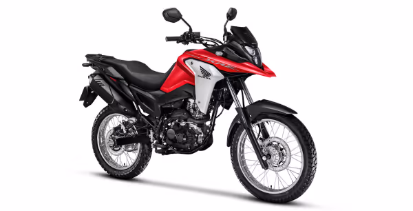 XRE 190 vista lateral dianteira direita na cor vermelha