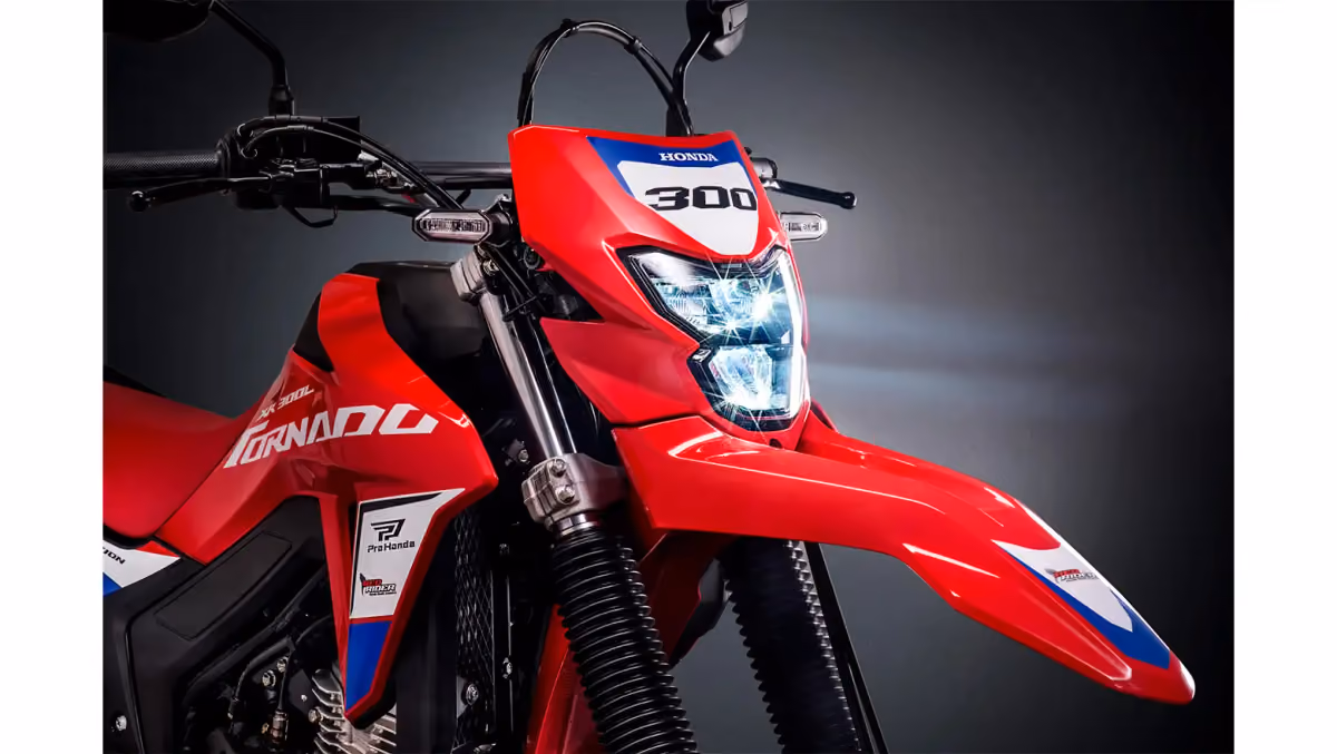 Moto Honda Xr300l Tornado Edicao Especial Vista Diagonal Direita Frente